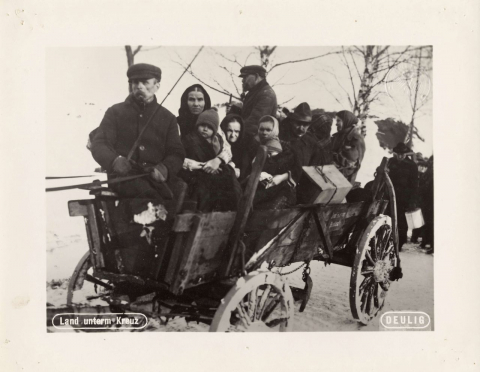 Kino-Aushangfoto des Films »Land unterm Kreuz«, 1927 (Deutsches Filminstitut, Frankfurt a.M.)