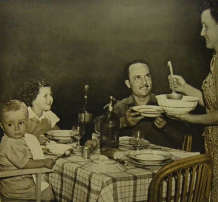 »Das Recht auf Wohlstand« (aus: Subsecretaría de Informaciones de la Presidencia de la Nación, Argentina en marcha, Buenos Aires 1950, S. 44)