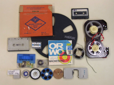 Unterschiedliche Tonträger aus den Beständen des Stasi-Unterlagen-Archivs (BStU)