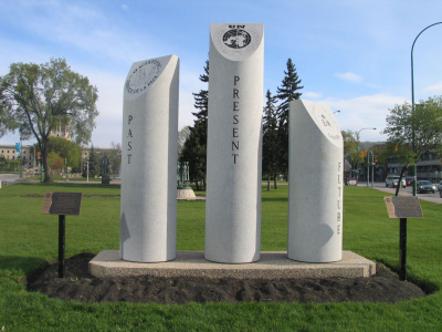 Peacekeeping Cairn, Winnipeg, eingeweiht 2004 (Foto: Gordon Goldsborough, 2010, mit freundlicher Genehmigung)