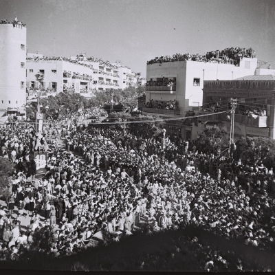 Israel’s first Independence Day Parade in Tel Aviv, 4 May 1949 (Hans Pinn/Israeli Government Press Office)