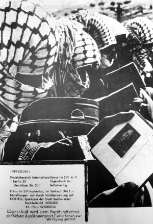 Darstellung der Kufiya zusammen mit der »Mao-Bibel« (aus: Materialien zum antiimperialistischen Kampf. Unterstützen wir den gerechten Kampf des palästinensischen Volkes!, West-Berlin 1973)