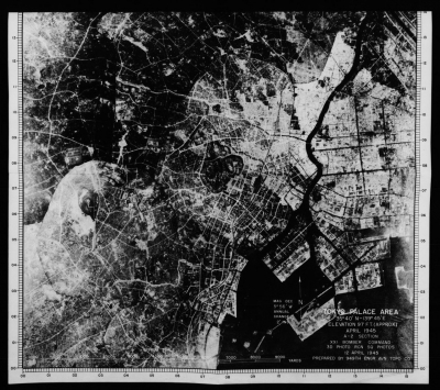 Luftaufnahme der US-Armee zur Schadenskartierung von Tokio, 12. April 1945 (Tokyo Report No. 3-a(20), USSBS Index Section 7; Wikimedia Commons/Public Domain)