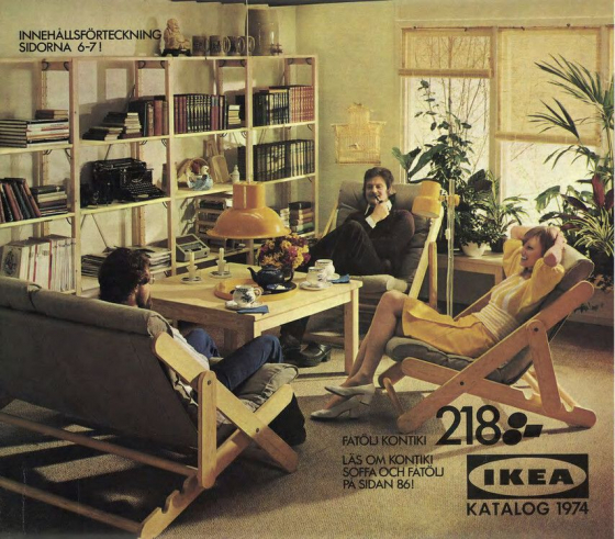 IKEA-Katalog Schweden 1974, Titelseite (© Inter IKEA Systems B.V., URL:https://ikeamuseum.com/en/digital/ikea-catalogues-through-the-ages/1970s-ikea-catalogues/1974-ikea-catalogue/) IKEA-Katalog Schweden 1974, Titelseite (© Inter IKEA Systems B.V., URL: https://ikeamuseum.com/en/digital/ikea-catalogues-through-the-ages/1970s-ikea-catalogues/1974-ikea-catalogue/)
