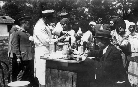 Bereits der Erste Weltkrieg forcierte die Gesundheitsvorsorge.