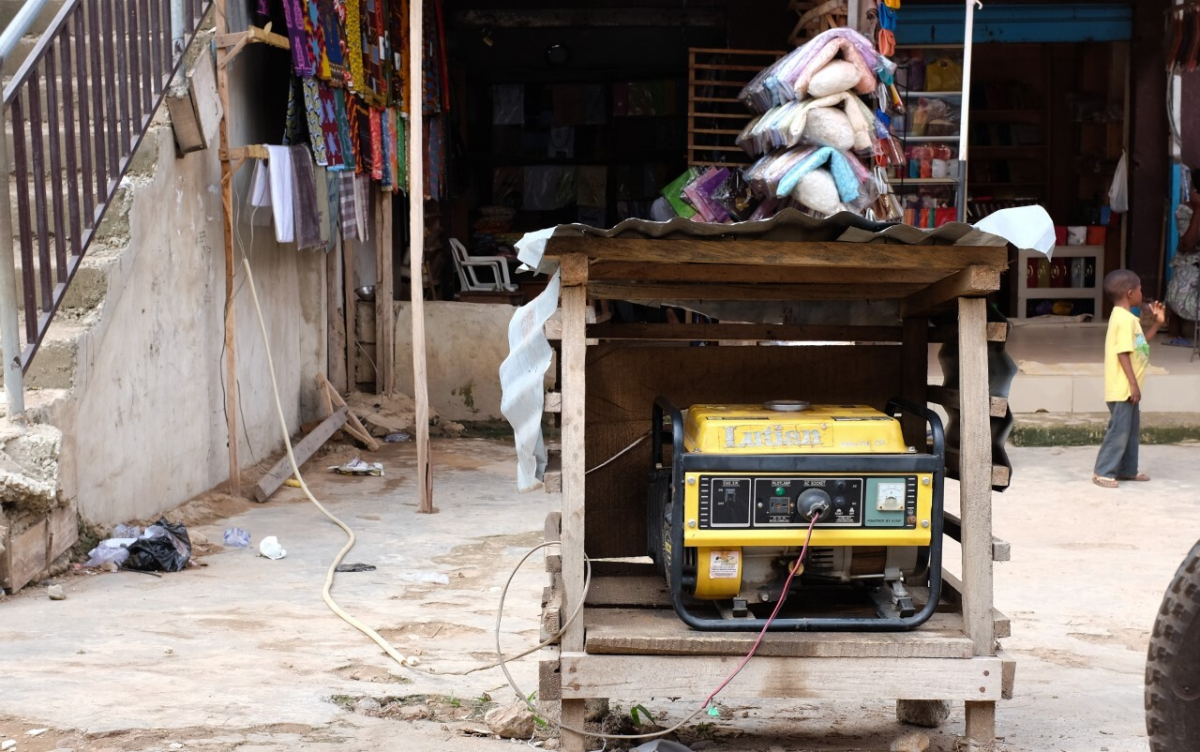 Market stall generator, Dugbe market, Ibadan, 2015 (photo: Brian Larkin) Market stall generator, Dugbe market, Ibadan, 2015 (photo: Brian Larkin)