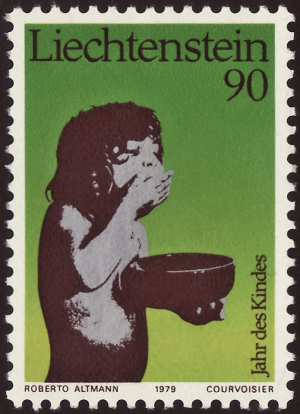 Briefmarke von 1979 mit einem Bild des auf Kuba geborenen liechtensteinischen Künstlers Roberto Altmann(Swiss Post as contract partner of the Government of Liechtenstein, LIE 1979 MiNr0726 mt B002a, als gemeinfrei gekennzeichnet, Details auf Wikimedia Commons) Krokodil 24/1979, S. 16: Die Bildunterschrift nachlebniki verweist auf »Schmarotzer«, die anderer Leute Brot (chleb) essen. Die USA »ernähren« die reaktionären Regime, und die armen Amerikaner hungern deswegen. Der Zeichner Boris E. Efimov war linientreu, aber das kritische Publikum bezog die Darstellung auf die UdSSR selbst. Solche äsopischen »Umkehrungen« zeigen den Aushandlungscharakter des Humors als Arena von Zustimmung und Widerständigkeit: Bedeutungsüberschüsse und Rezeption lassen sich nicht kontrollieren. Sie finden ihren Ausdruck häufig auch in Anekdoten.