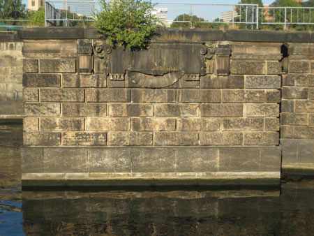 Teilansicht der südwestlichen Fassade